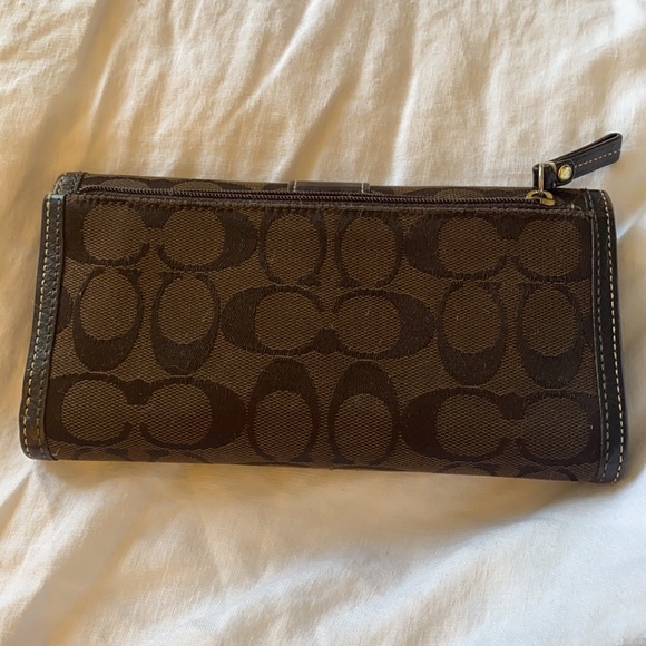 Large Coach Wallet - Picture 3 of 7